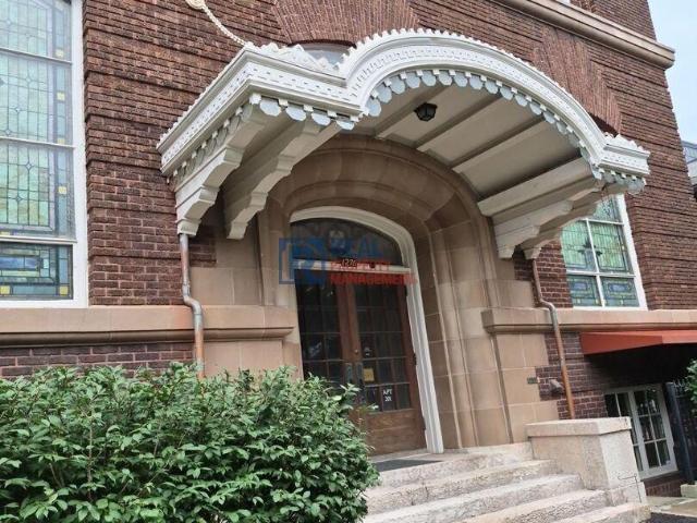 1 bedroom, Columbus OH 43201 105431994