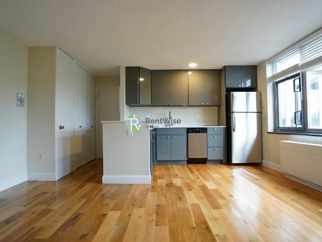 1 Bedroom Condo for Rent at 125 Trapelo Rd #37, Belmont, MA 02478 Cushing Square