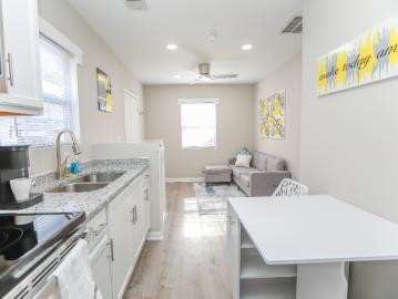 1 Bedroom Condo for Rent at 1265 Pall Mall St #B, Norfolk, VA 23513 Norview