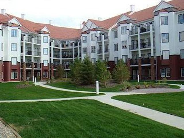 1 Bedroom Condo for Rent at 205 205 Royal Oak Bay Nw, Calgary, AB T3G 6A4 Royal Oak