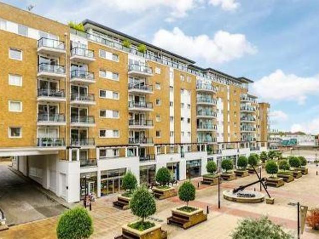 1 Bedroom Condo London England 105509737
