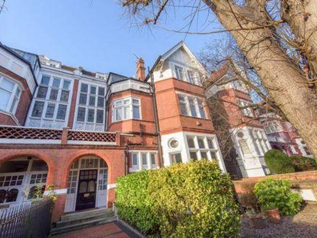 1 Bedroom Condo London England 105509865