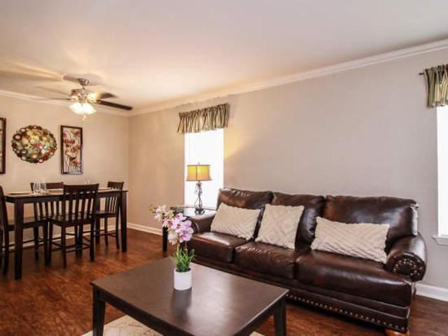 1 bedroom, Conroe TX 77301 105224607
