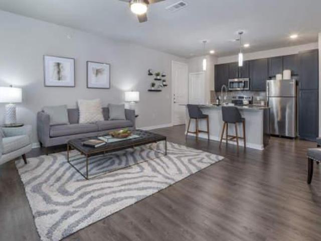 1 bedroom, Conroe TX 77384 104862105