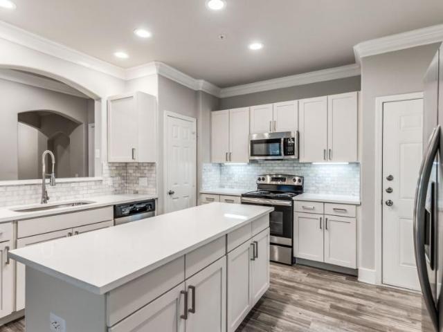 1 bedroom, Conroe TX 77384 105530928