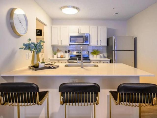 1 bedroom, Cary NC 27518 106239056