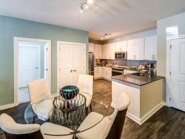 1 bedroom, Cary NC 27519 103984845