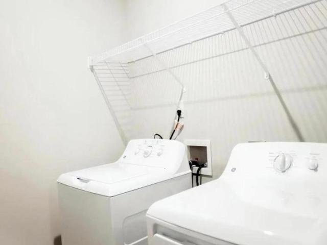 1 bedroom, Cary NC 27519 104487418