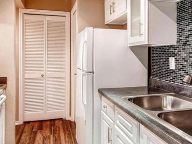 1 bedroom, Centennial CO 80111 104197880