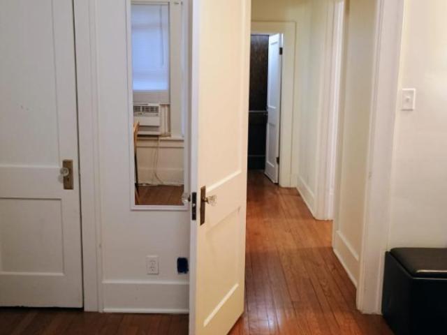 1 bedroom, Champaign IL 61820 105903280