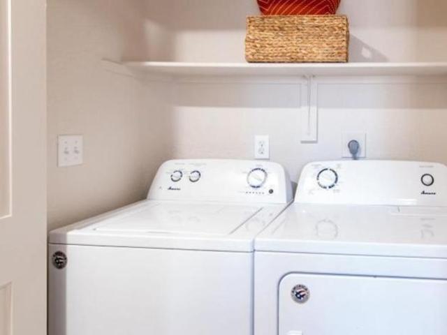 1 bedroom, Chandler AZ 85226 LS104815191