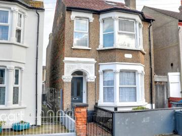 1 bedroom character property for sale