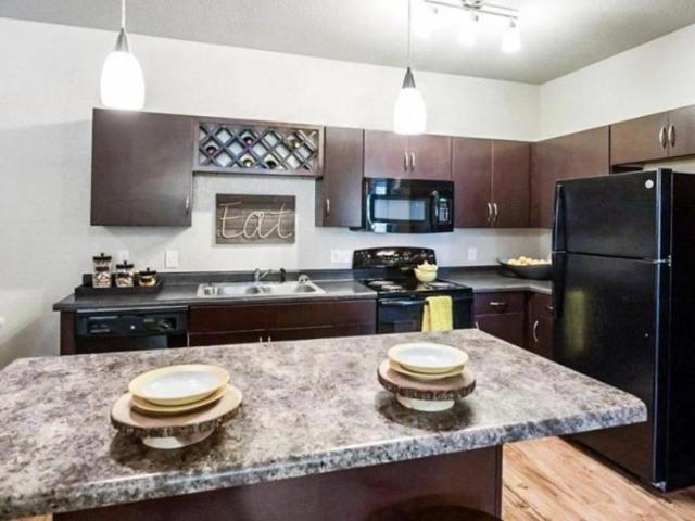 1 bedroom, Charleston SC 29414 105374132