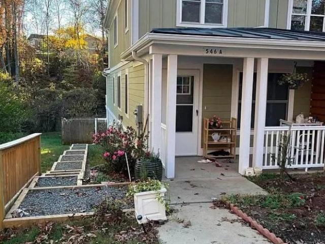1 bedroom, Charlottesville VA 22903 106114635