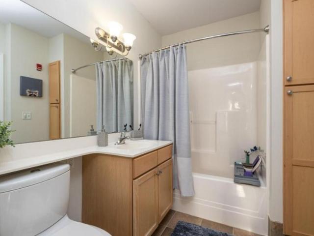 1 bedroom, Chelsea MA 02150 104079704