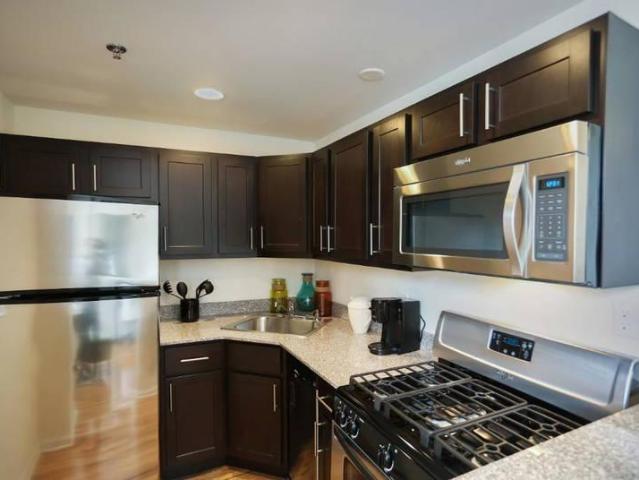 1 bedroom, Chicago IL 60640 96296676
