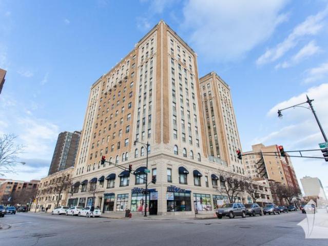1 bedroom, Chicago IL 60640 105820442