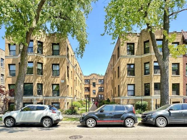 1 bedroom, Chicago IL 60647 104945576