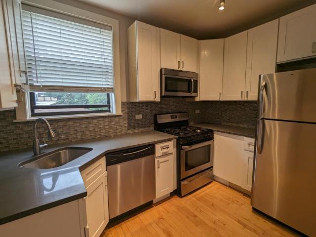 1 bedroom, Chicago IL 60647 105884181