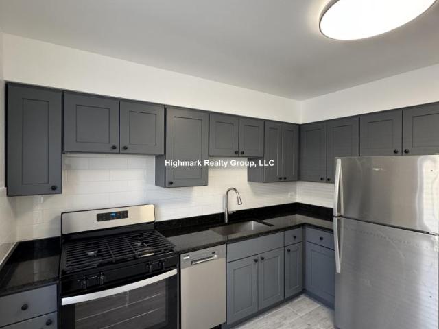 1 bedroom, Chicago IL 60645 105908948