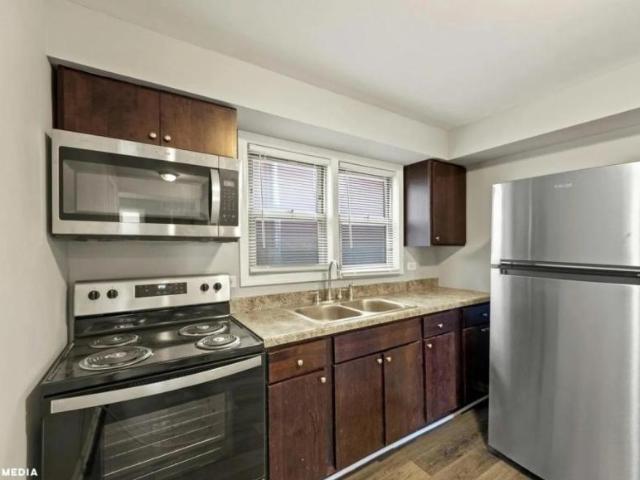 1 bedroom, Chicago IL 60649 LS105504155