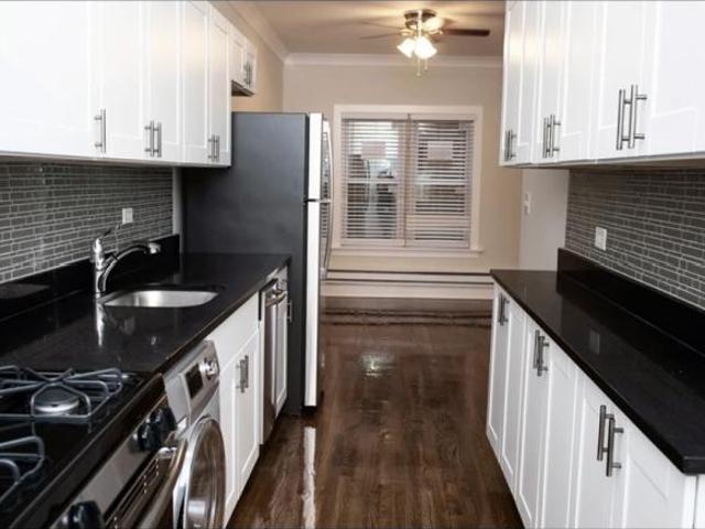 1 bedroom, Chicago IL 60657 96279942
