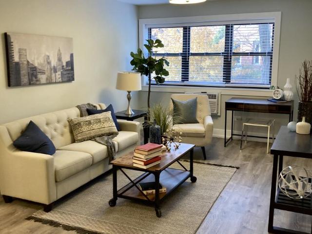 1 bedroom, Chicago IL 60657 LS96279775