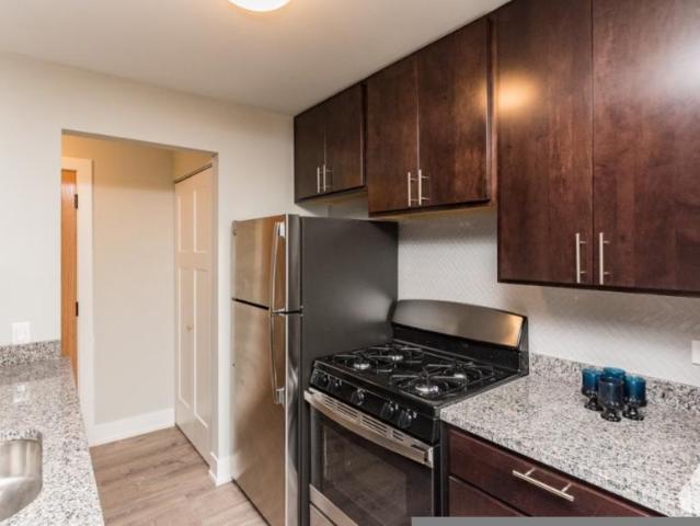 1 bedroom, Chicago IL 60657 LS96279829