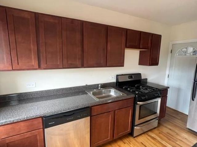 1 bedroom, Chicago IL 60657 LS96279897