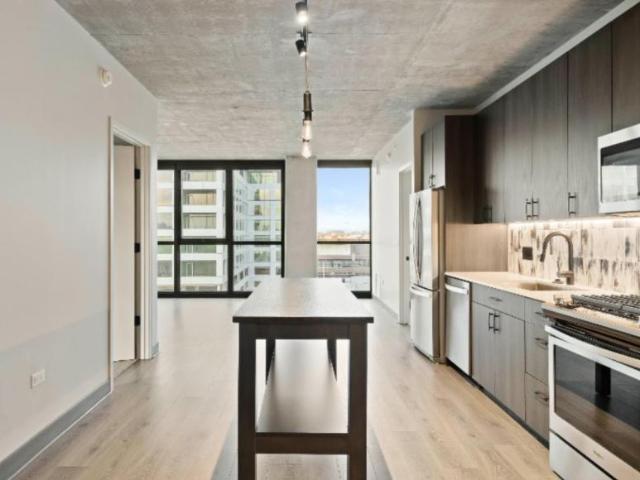 1 bedroom, Chicago IL 60607 105846001
