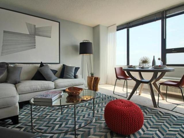 1 bedroom, Chicago IL 60605 105641380