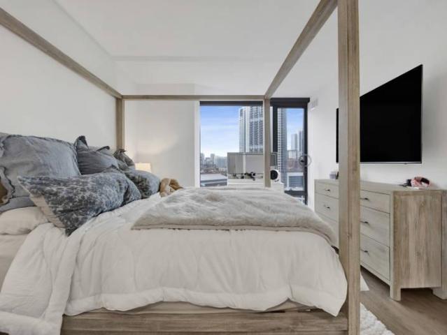 1 bedroom, Chicago IL 60606 96713780