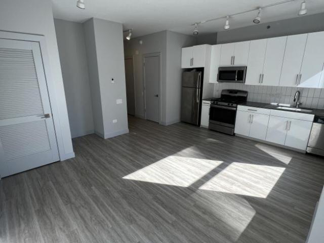 1 bedroom, Chicago IL 60606 105691172
