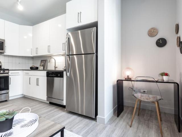 1 bedroom, Chicago IL 60606 105238696