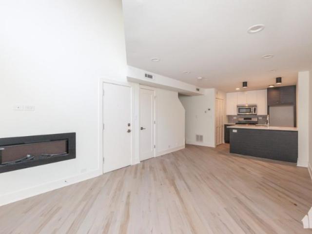 1 bedroom, Chicago IL 60613 97001667