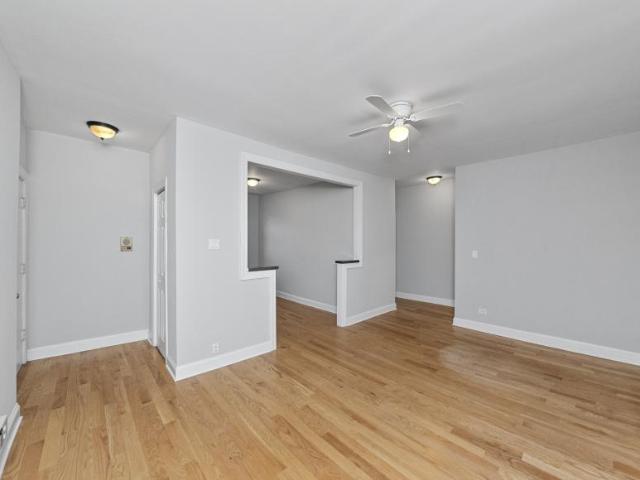 1 bedroom, Chicago IL 60613 101997878