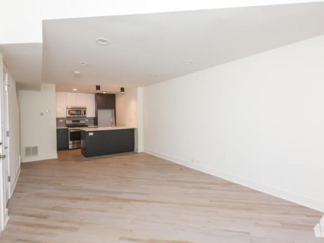 1 bedroom, Chicago IL 60613 102722705
