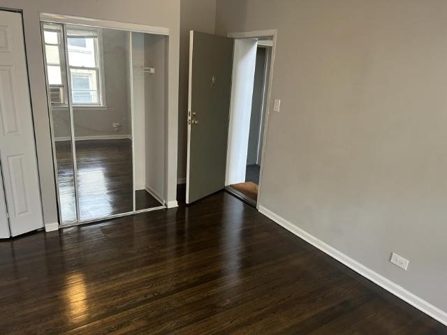 1 bedroom, Chicago IL 60613 105510878