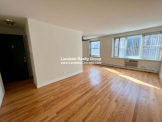 1 bedroom, Chicago IL 60613 105340129