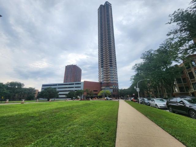 1 bedroom, Chicago IL 60613 LS105510889