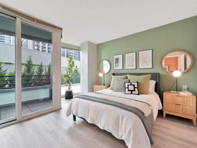 1 bedroom, Chicago IL 60611 105884051