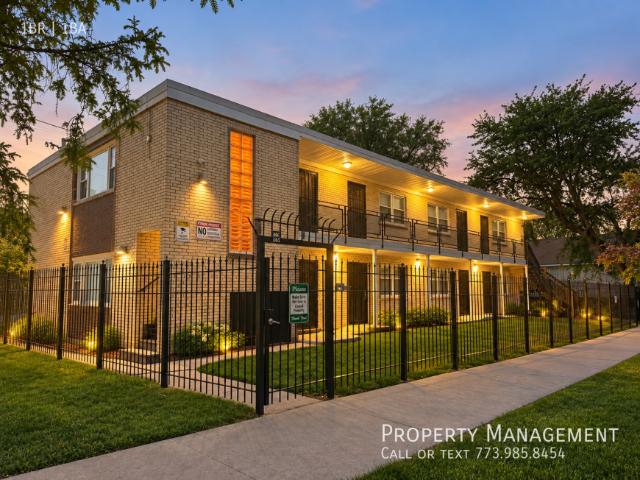 1 bedroom, Chicago IL 60617 105664212