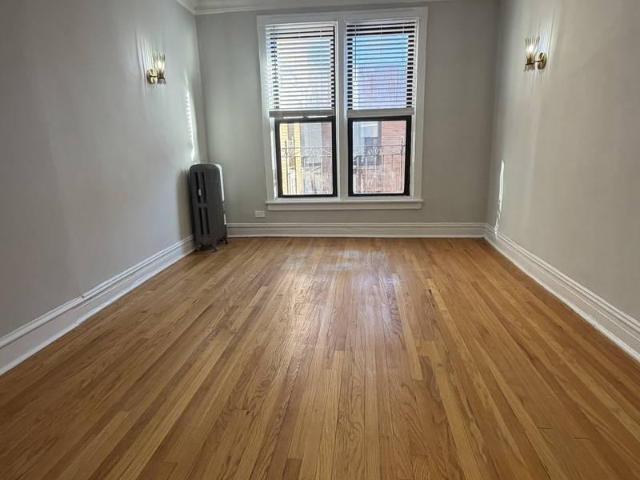 1 bedroom, Chicago IL 60615 105877009