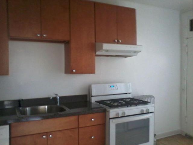 1 bedroom, Chicago IL 60615 105992190