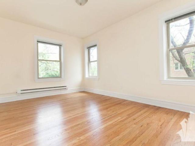 1 bedroom, Chicago IL 60618 105827202
