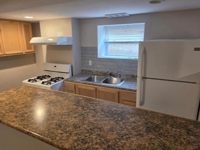 1 bedroom, Chicago IL 60619 104950072