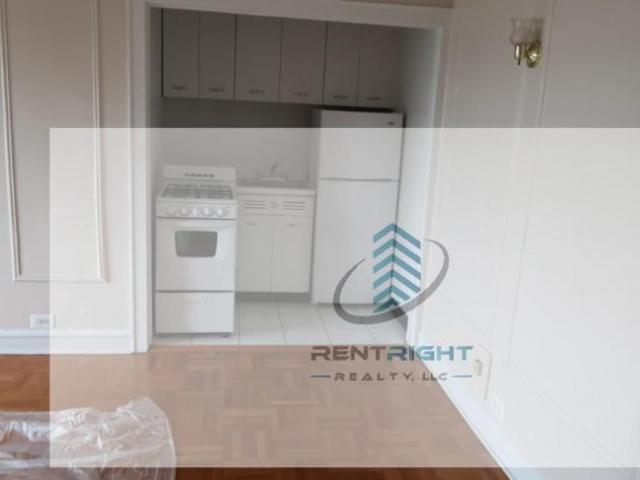1 bedroom, Chicago IL 60626 104711835