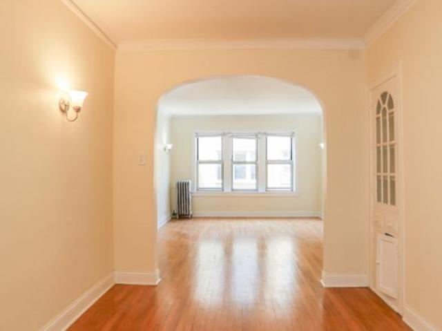 1 bedroom, Chicago IL 60626 105730836