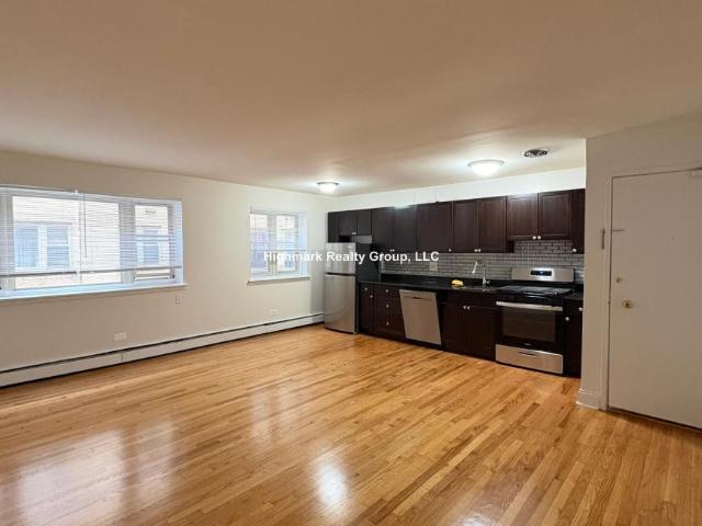 1 bedroom, Chicago IL 60626 105238776
