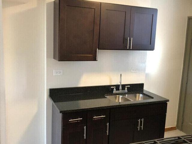 1 bedroom, Chicago IL 60629 105967868